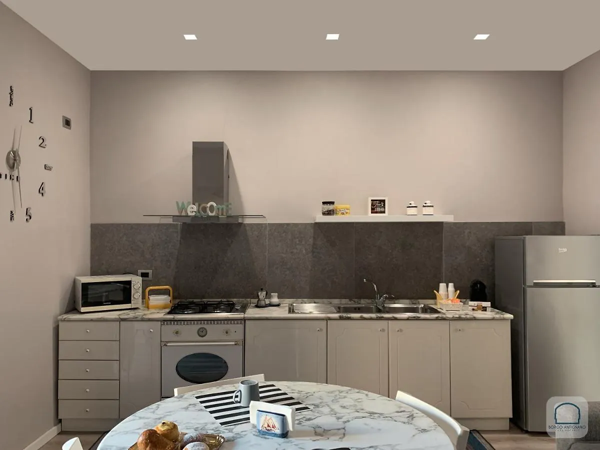 Appartamento Borgo Antignano Napoli